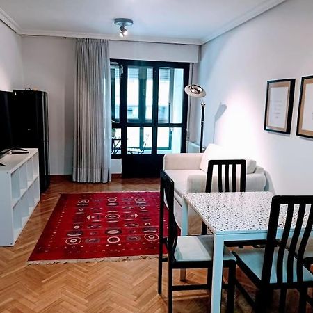 Апартаменти Apartamento Entre Estaciones Ов'єдо Екстер'єр фото